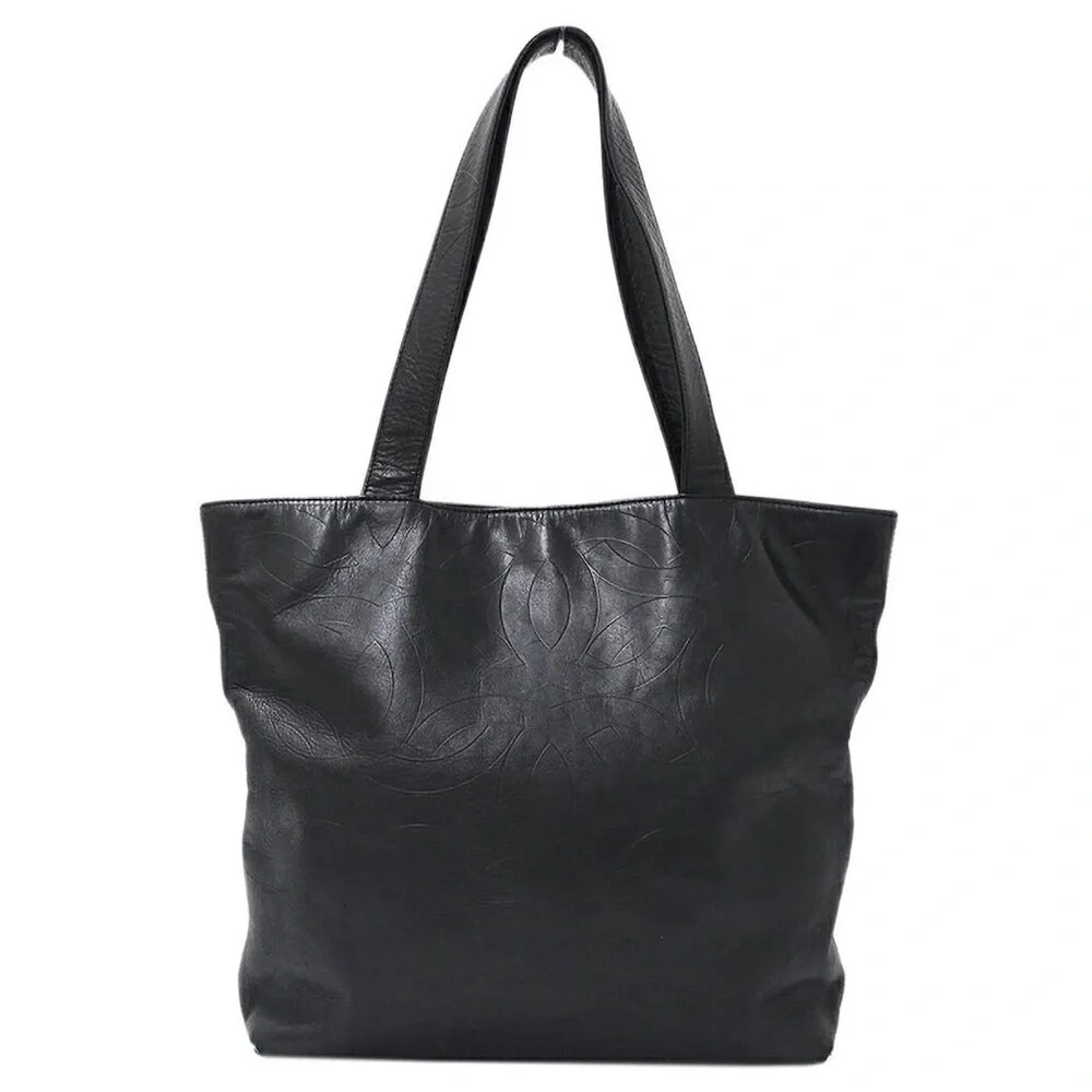 CHANEL Black Lambskin Leather Tote with Luxury Design - Picture 2 of 15